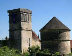  Oricourt - Château moyennageux 